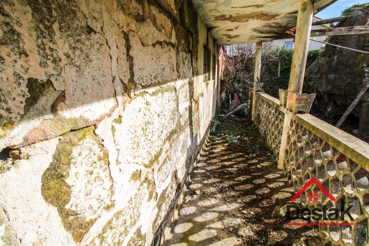 Quinta T3 para Venda em Arcozelo das Maias Foto 30