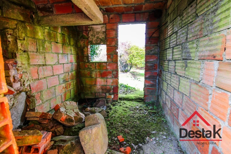 Quinta T3 para Venda em Arcozelo das Maias Foto 18