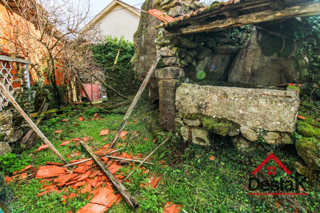 Quinta T3 para Venda em Arcozelo das Maias Foto 35