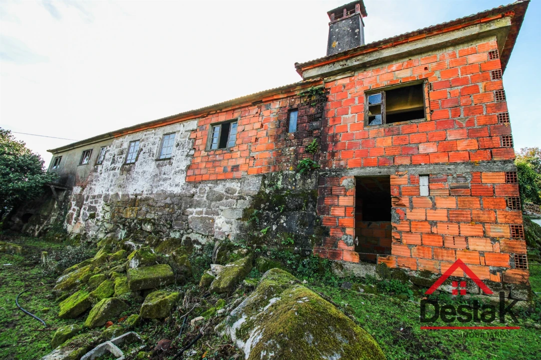 Quinta T3 para Venda em Arcozelo das Maias Foto 13