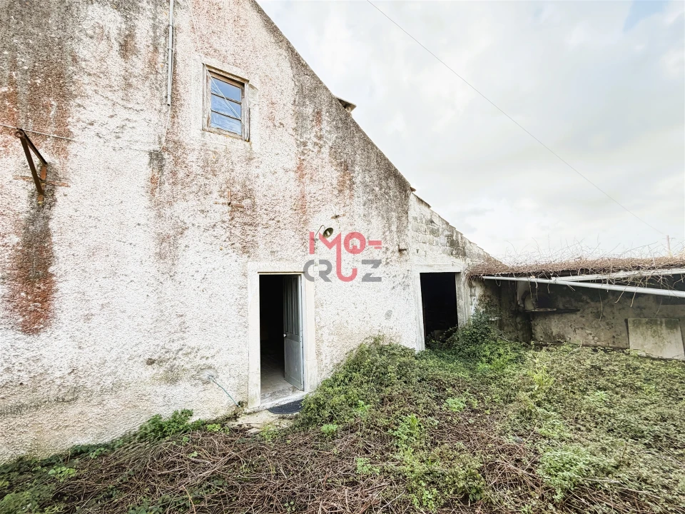 Moradia T3 para Venda em Alvorninha Foto 17