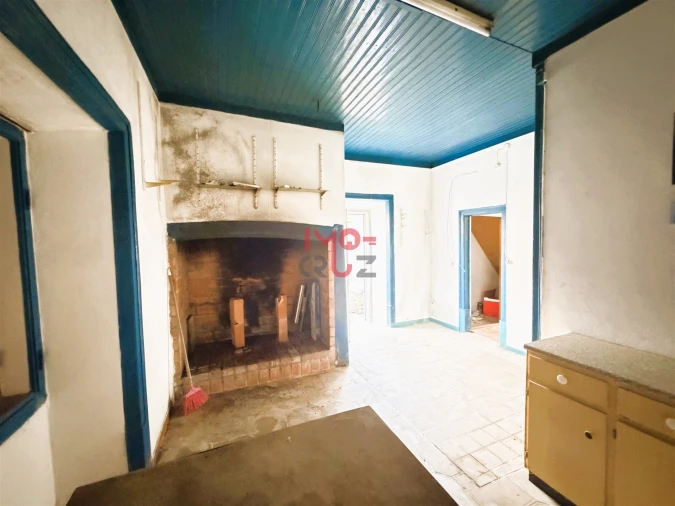 Moradia T3 para Venda em Alvorninha Foto 22