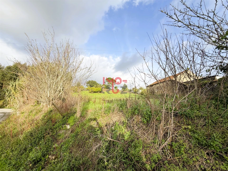 Moradia T3 para Venda em Alvorninha Foto 24