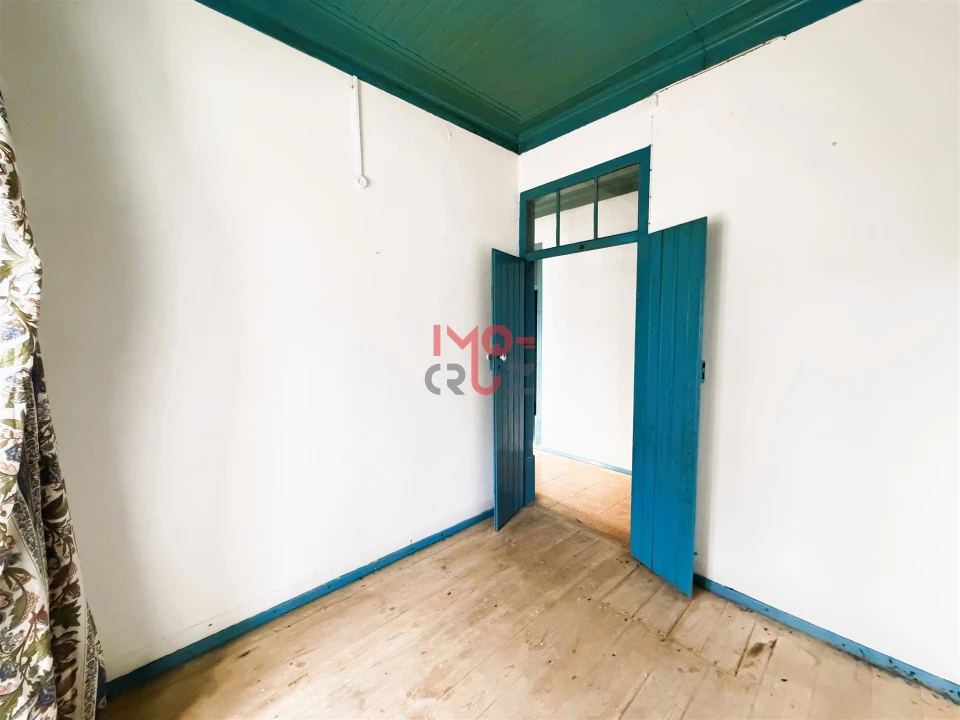 Moradia T3 para Venda em Alvorninha Foto 6