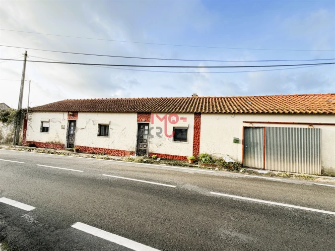 Moradia T3 para Venda em Alvorninha Foto 20