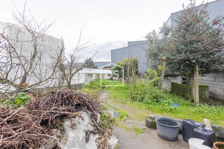 Moradia T3 para Venda em Paço de Sousa Foto 20