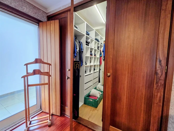 Moradia T4 para Venda em Cidade da Maia Foto 11