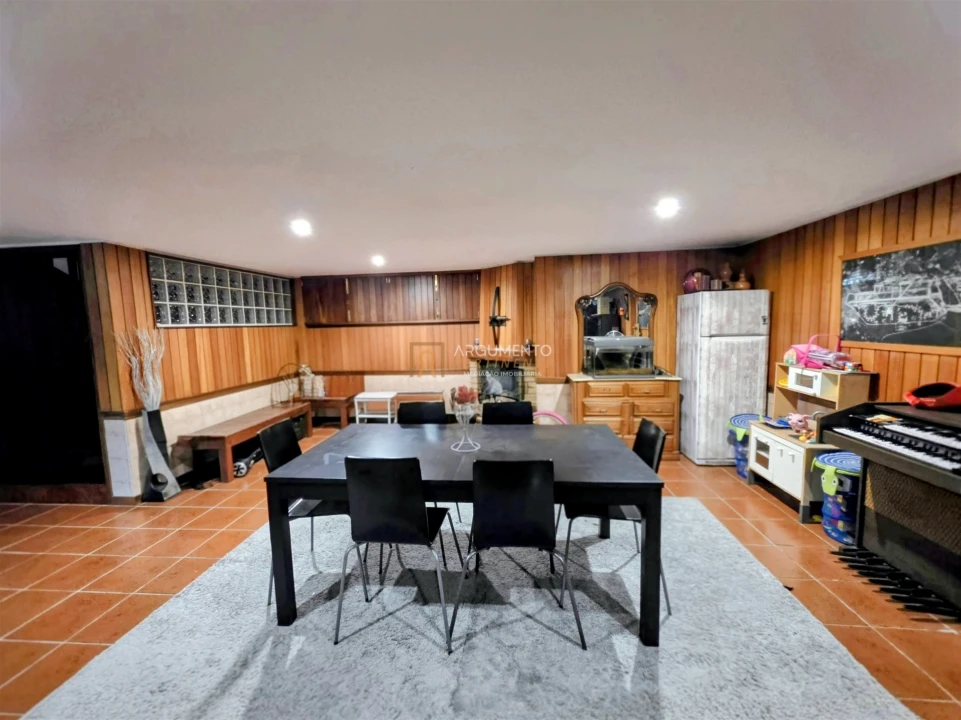 Moradia T4 para Venda em Cidade da Maia Foto 21