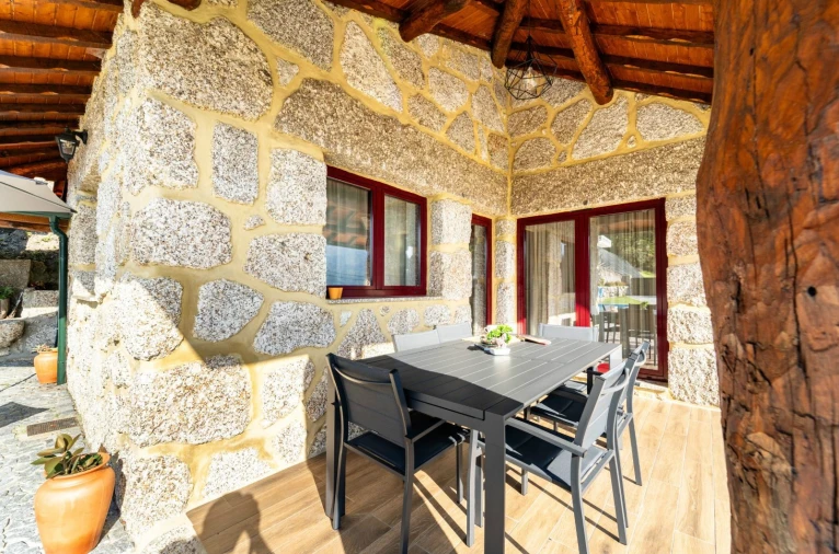 Moradia T0 para Venda em Valdosende Foto 3