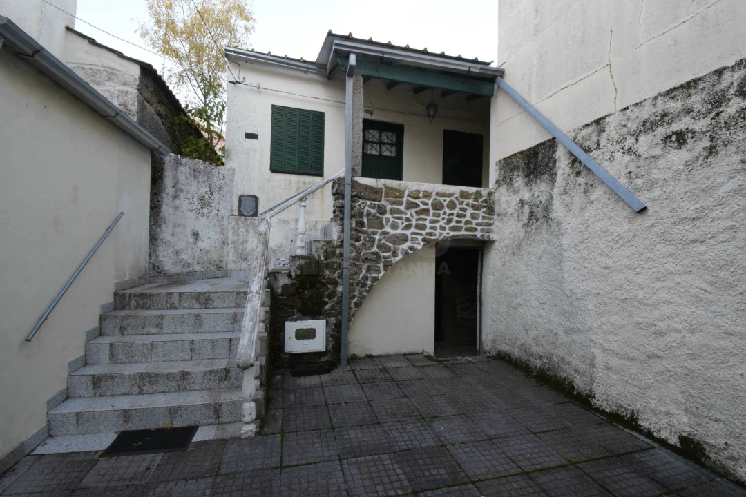 Moradia T2 para Venda em Marmeleiro Foto 2