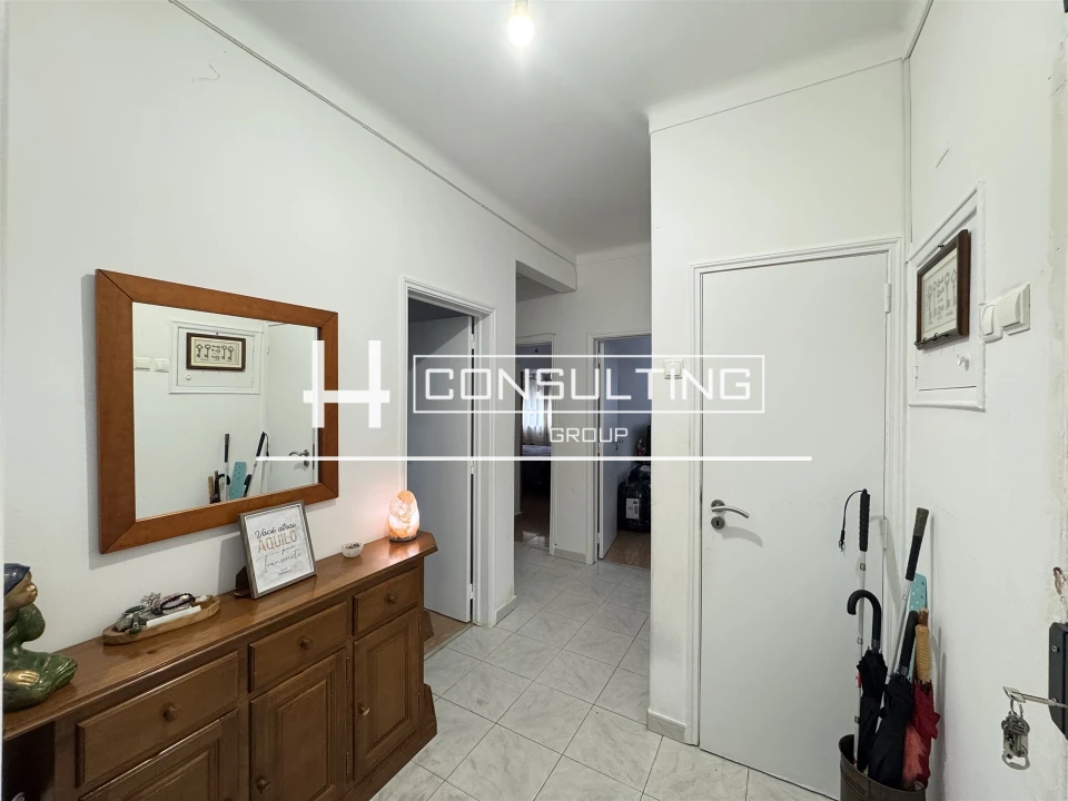 Apartamento T2 para Venda em Santa Iria de Azoia, São João da Talha e Bobadela Foto 7