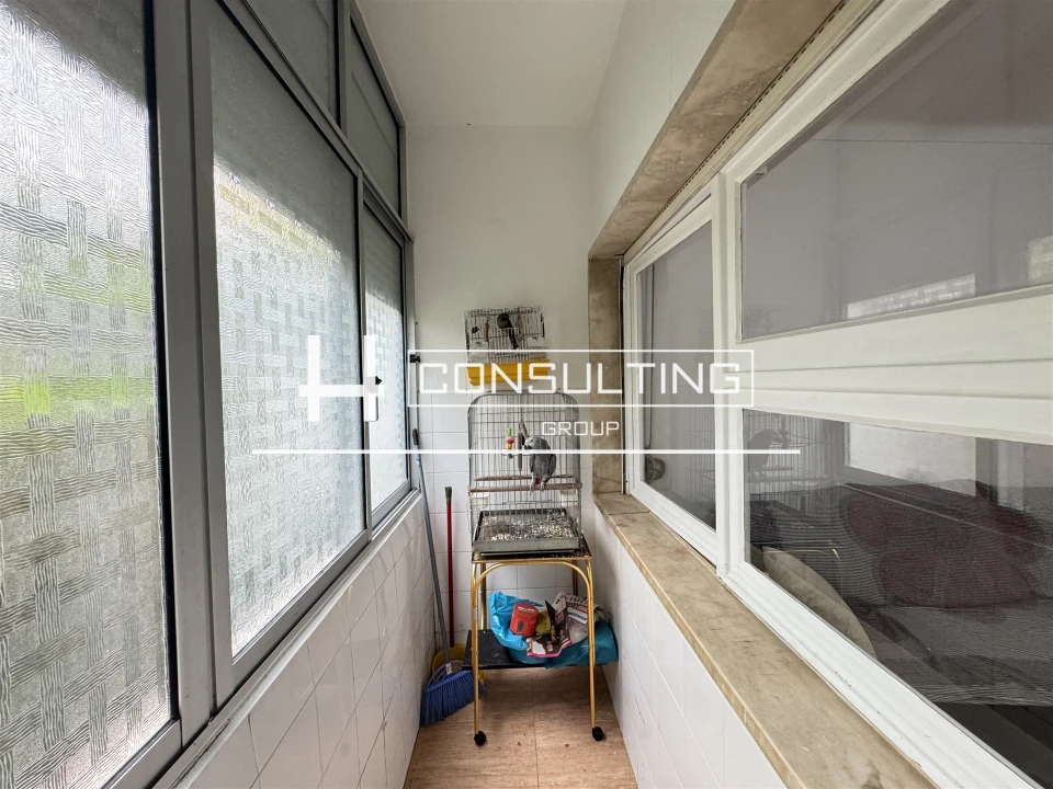 Apartamento T2 para Venda em Santa Iria de Azoia, São João da Talha e Bobadela Foto 28