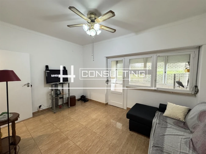 Apartamento T2 para Venda em Santa Iria de Azoia, São João da Talha e Bobadela Foto 2