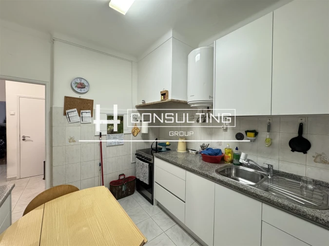 Apartamento T2 para Venda em Santa Iria de Azoia, São João da Talha e Bobadela Foto 4