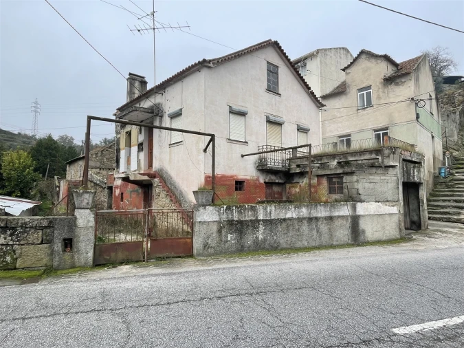 Moradia T3 para Venda em São Paio Foto 3