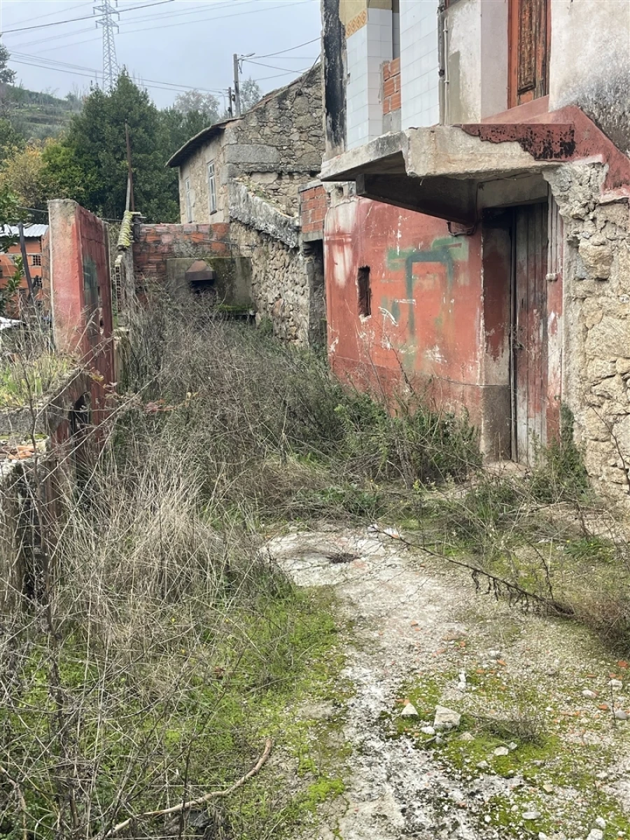 Moradia T3 para Venda em São Paio Foto 7