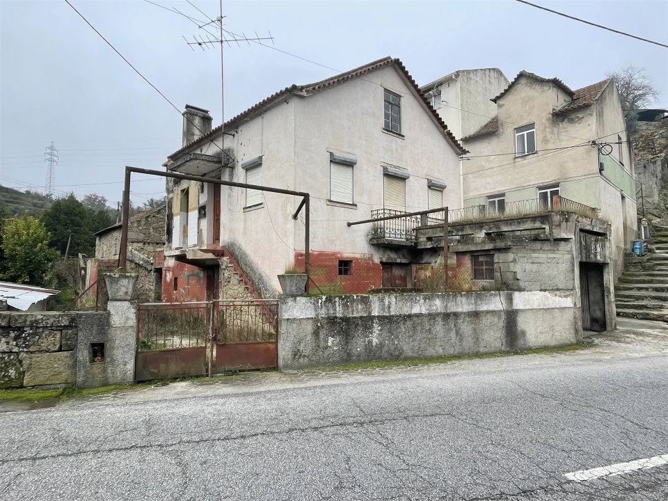 Moradia T3 para Venda em São Paio Foto 3