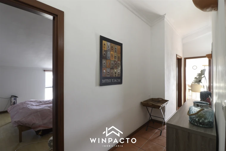 Apartamento T5 para Venda em Nelas Foto 28