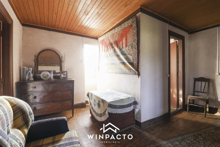 Moradia T2 para Venda em Espinho Foto 38