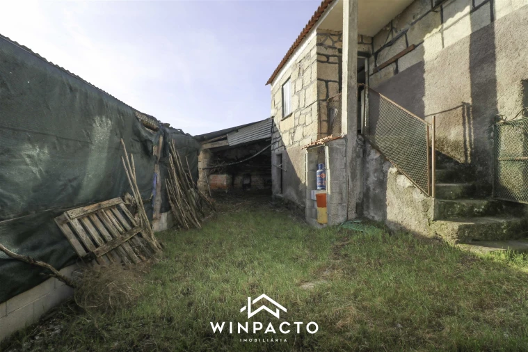 Moradia T2 para Venda em Espinho Foto 51