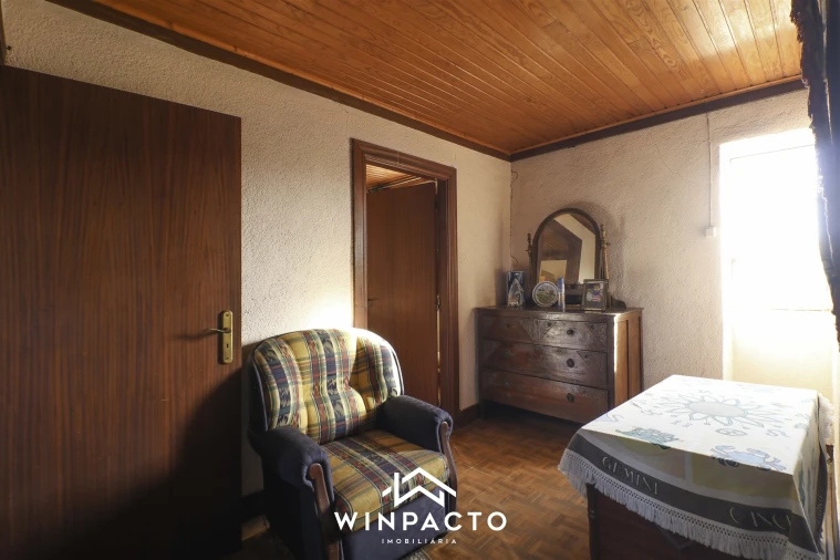 Moradia T2 para Venda em Espinho Foto 30