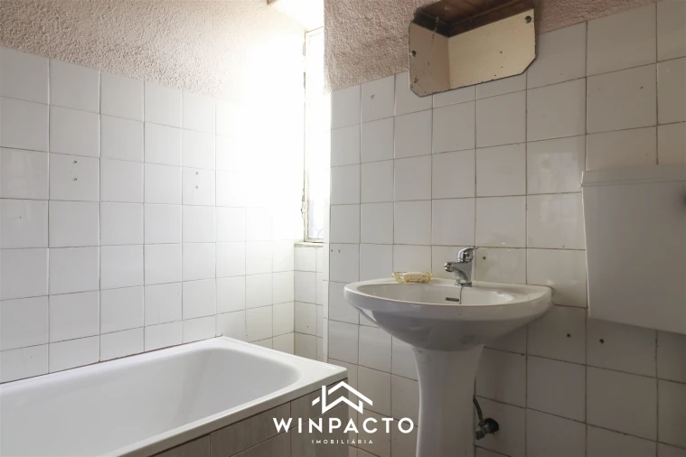 Moradia T2 para Venda em Espinho Foto 45