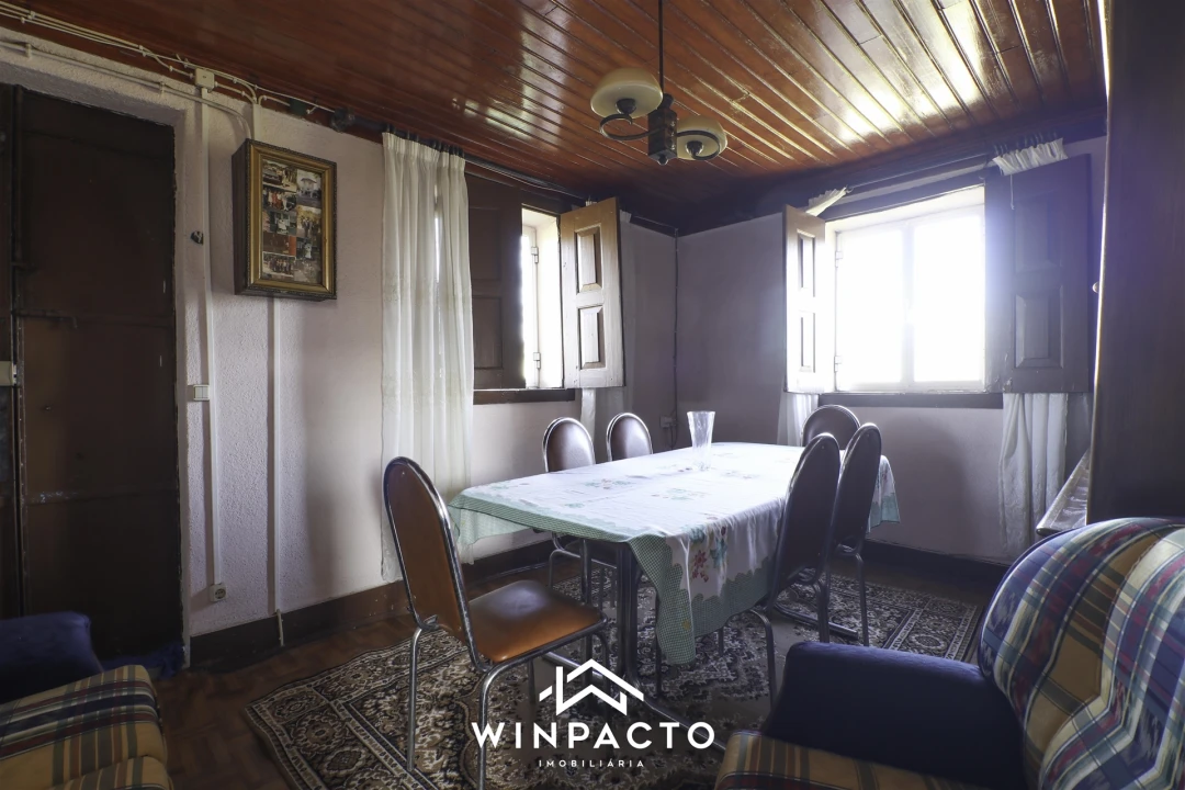 Moradia T2 para Venda em Espinho Foto 31