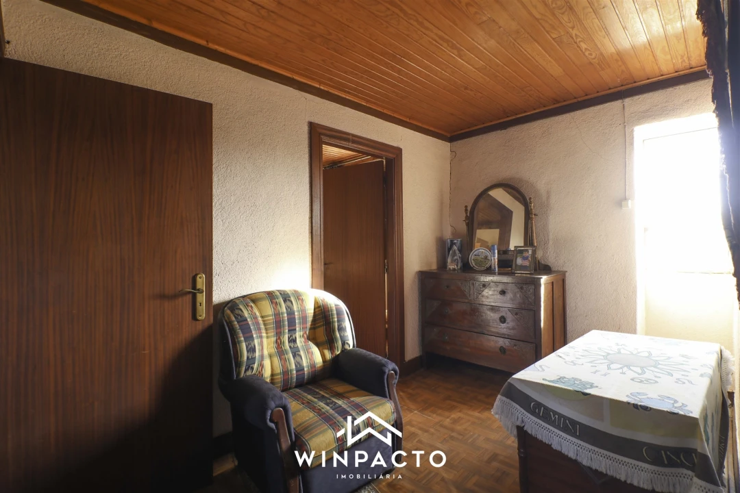 Moradia T2 para Venda em Espinho Foto 30