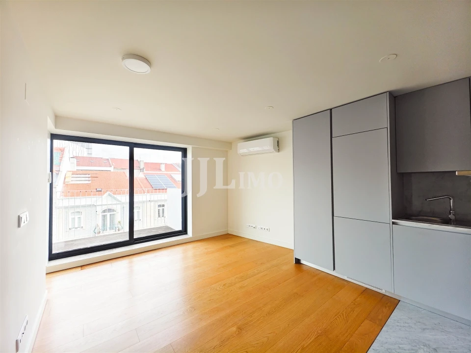 Apartamento T1 para Arrendamento em Arroios Foto 5