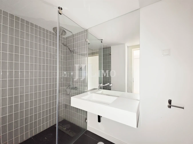 Apartamento T1 para Arrendamento em Arroios Foto 12