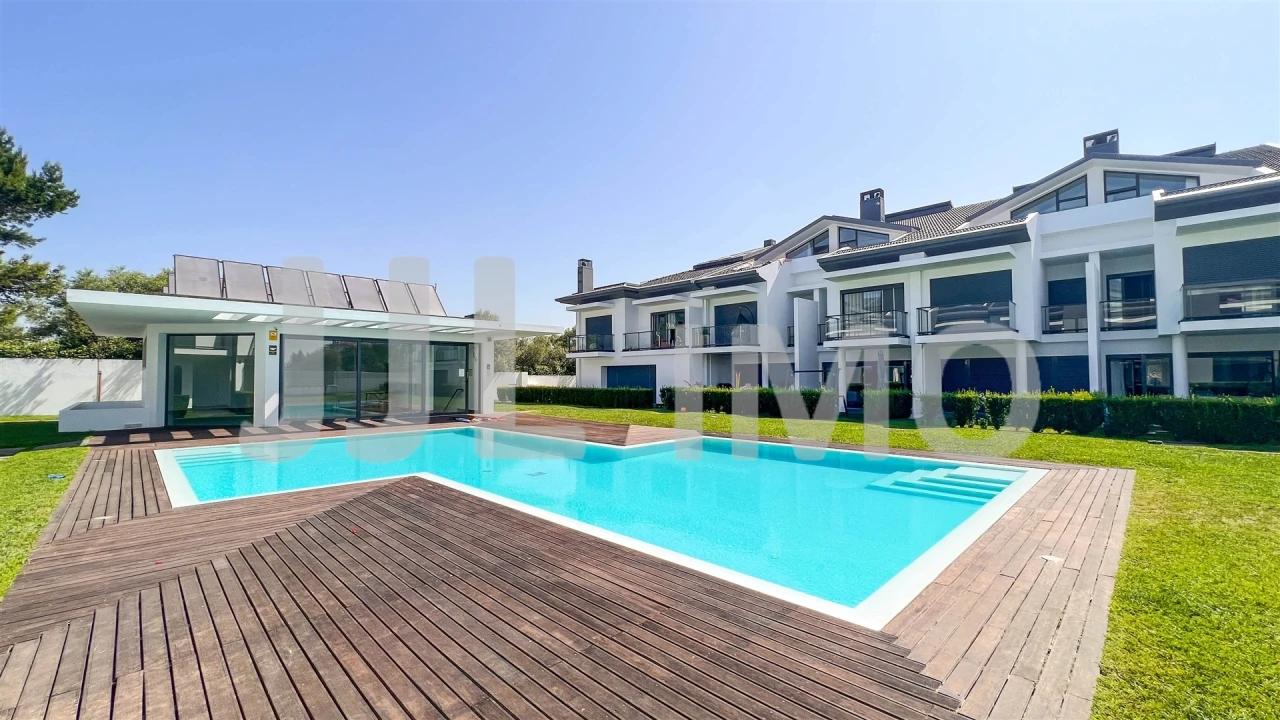 Moradia T3 para Arrendamento em São Domingos de Rana Foto 1