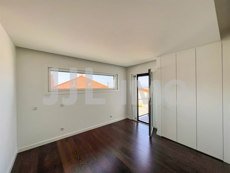 Moradia T3 para Arrendamento em São Domingos de Rana Foto 18