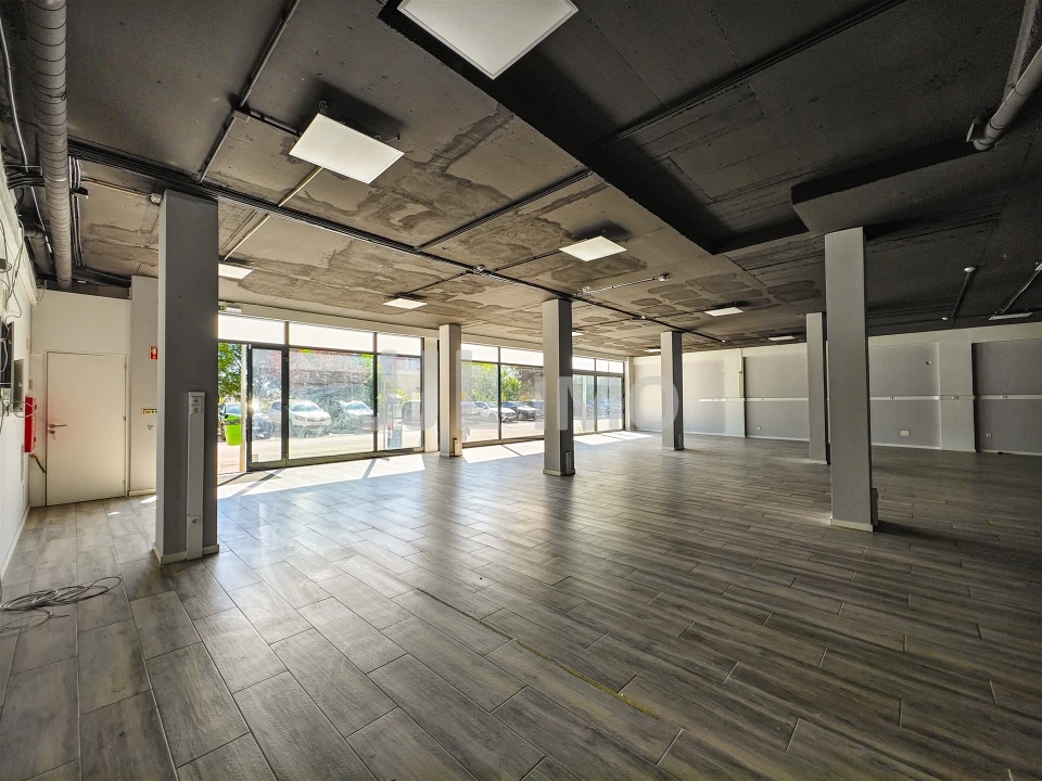 Loja para Arrendamento em Moscavide e Portela Foto 3