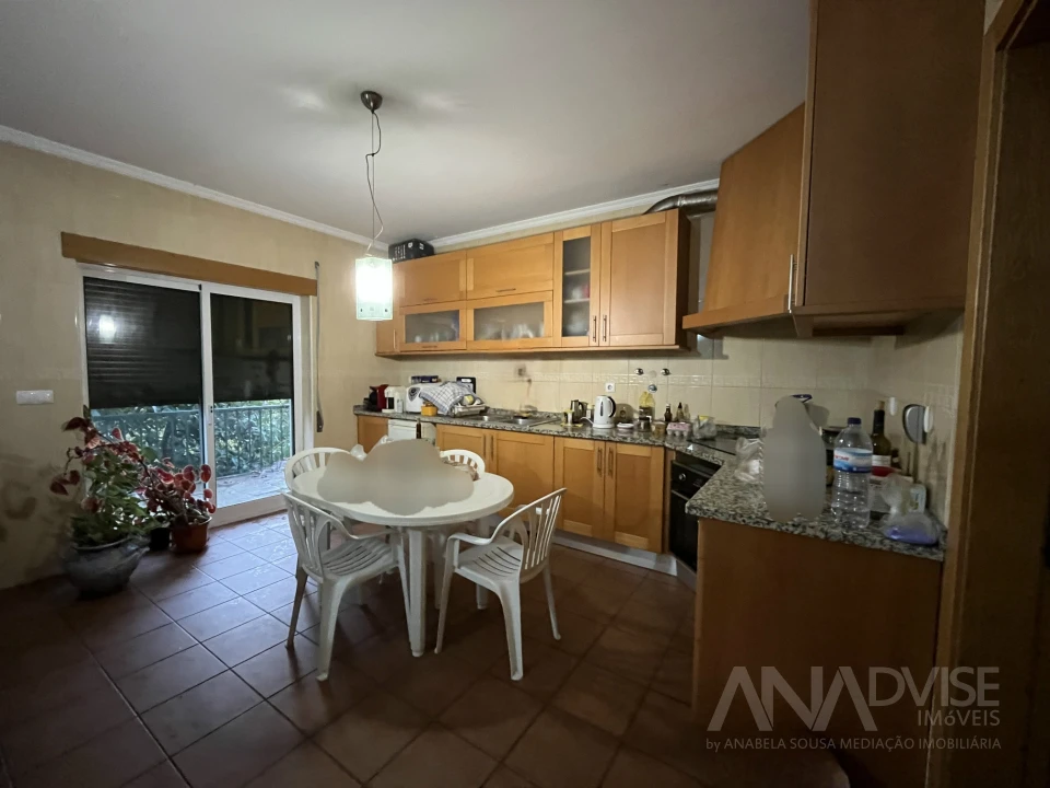 Moradia T5 para Venda em Fragosela Foto 16