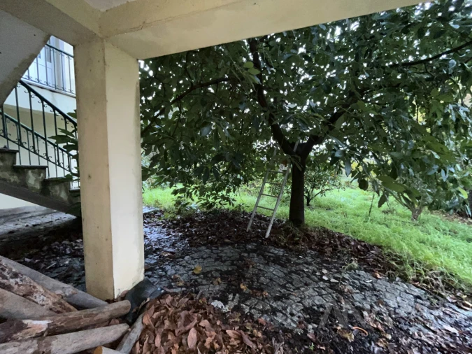 Moradia T5 para Venda em Fragosela Foto 11