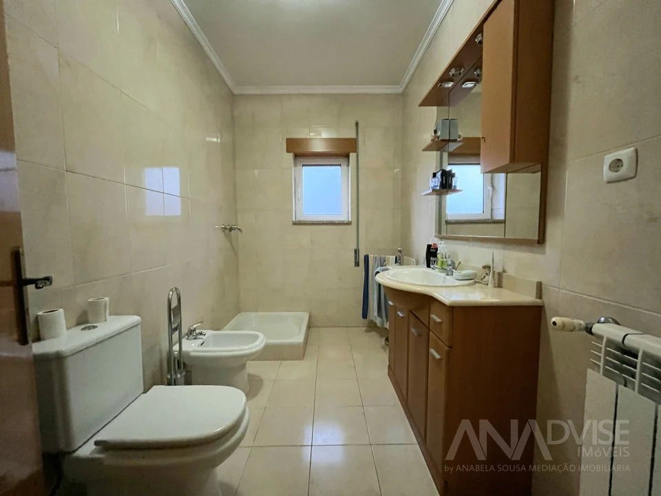 Moradia T5 para Venda em Fragosela Foto 28