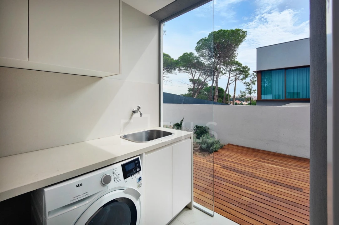 Moradia T4 para Venda em Cascais e Estoril Foto 35