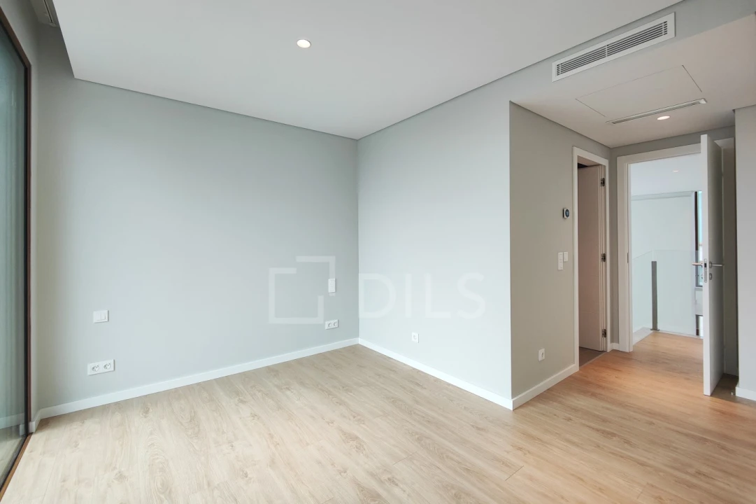 Moradia T4 para Venda em Cascais e Estoril Foto 38