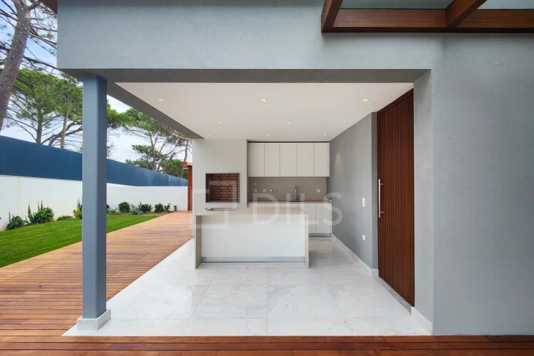 Moradia T4 para Venda em Cascais e Estoril Foto 18