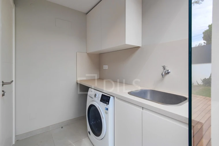 Moradia T4 para Venda em Cascais e Estoril Foto 36