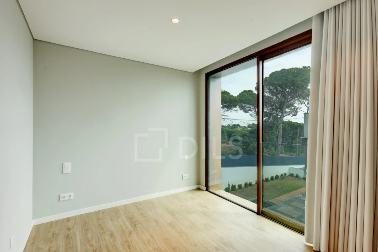 Moradia T4 para Venda em Cascais e Estoril Foto 40