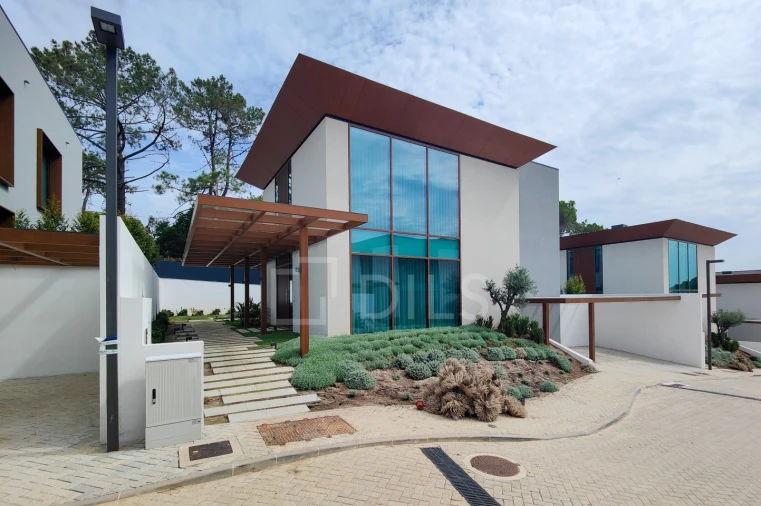 Moradia T4 para Venda em Cascais e Estoril Foto 47