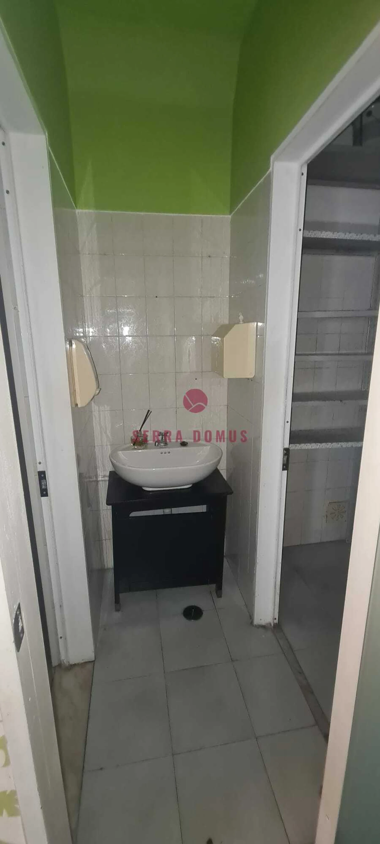 Loja para Arrendamento em Venteira Foto 6