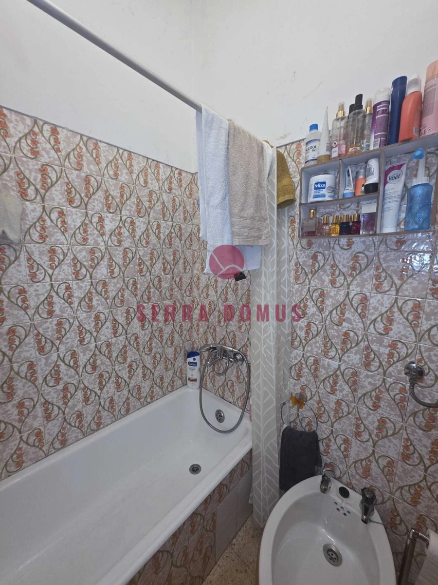 Apartamento T1 para Venda em Rio de Mouro Foto 15