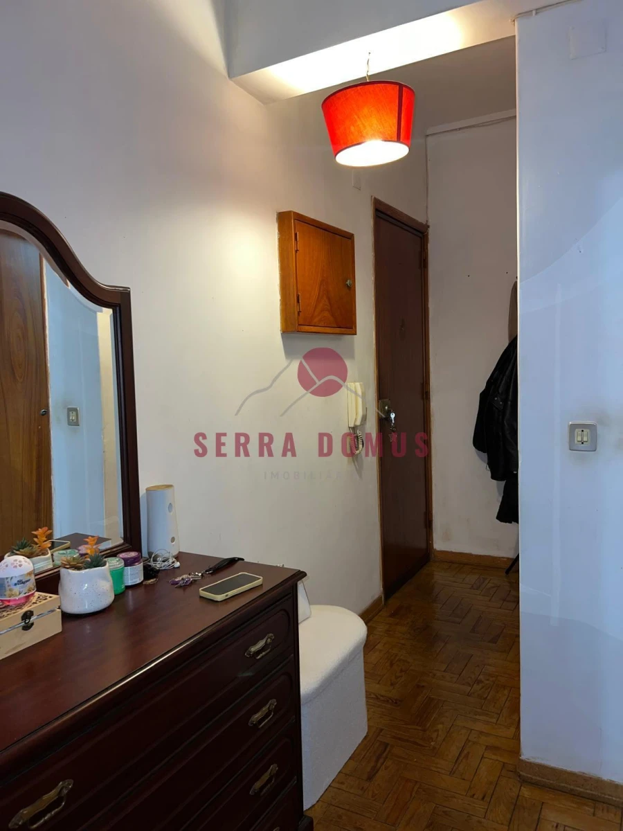 Apartamento T1 para Venda em Rio de Mouro Foto 9