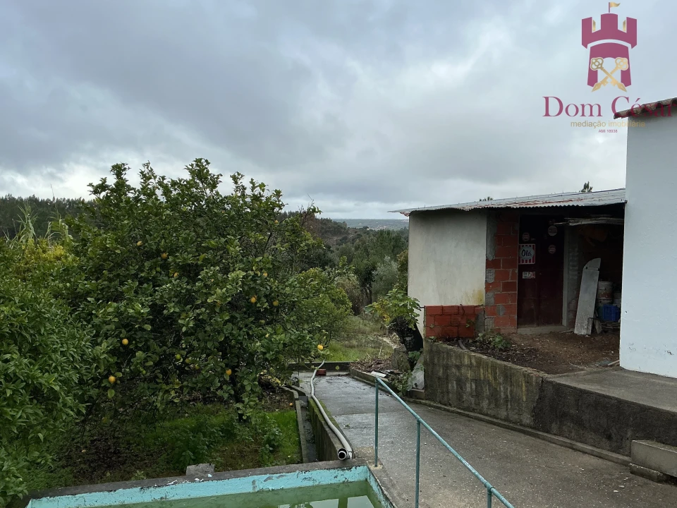 Moradia T4 para Venda em Raposa Foto 16