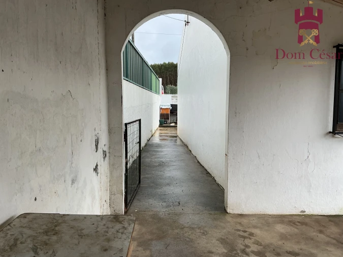 Moradia T4 para Venda em Raposa Foto 2