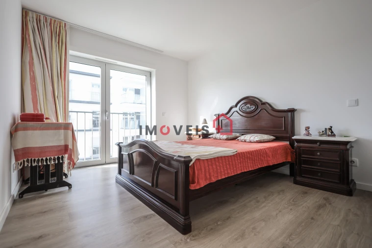 Apartamento T3 para Venda em Leiria, Pousos, Barreira e Cortes Foto 18