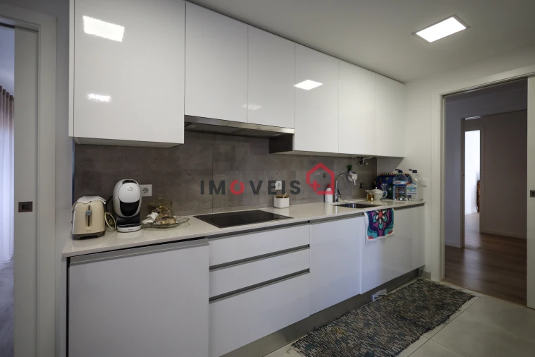 Apartamento T3 para Venda em Leiria, Pousos, Barreira e Cortes Foto 9