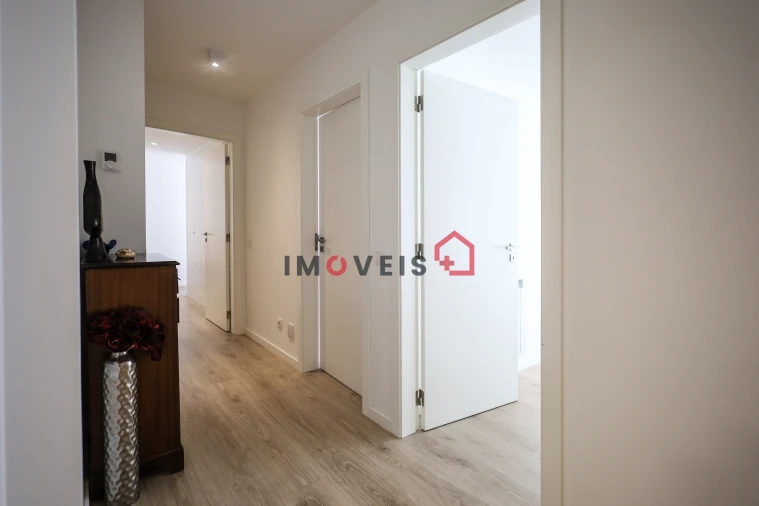 Apartamento T3 para Venda em Leiria, Pousos, Barreira e Cortes Foto 11